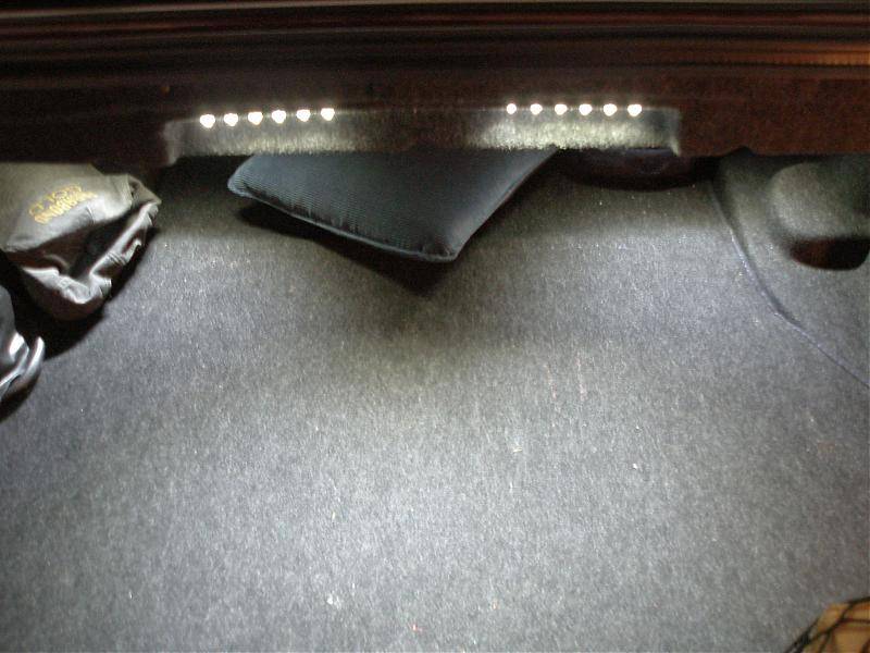 trunk lights 002.jpg