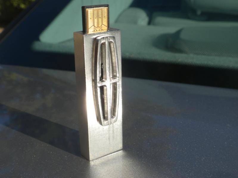 USB.jpg