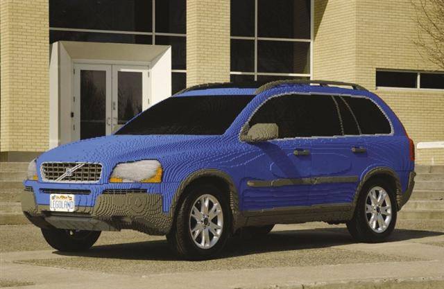 volvo_xc90_lego01s (Small).jpg
