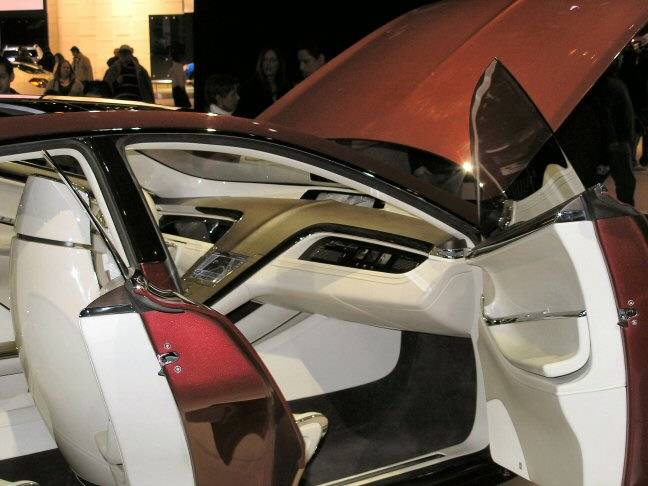 web sized AUTO SHOW 07 128.jpg