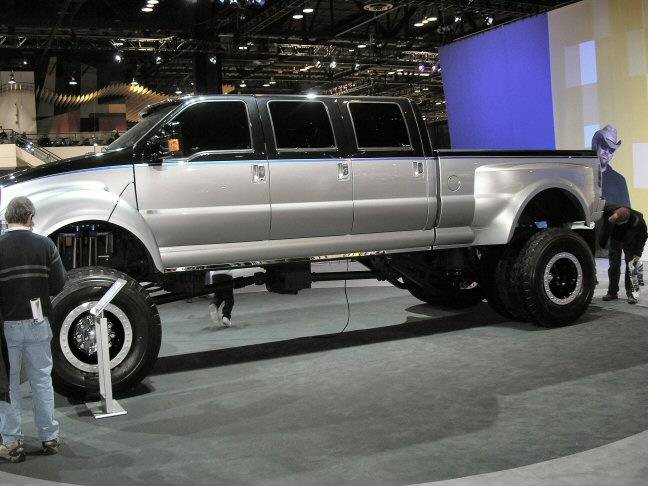web sized AUTO SHOW 07 133.jpg