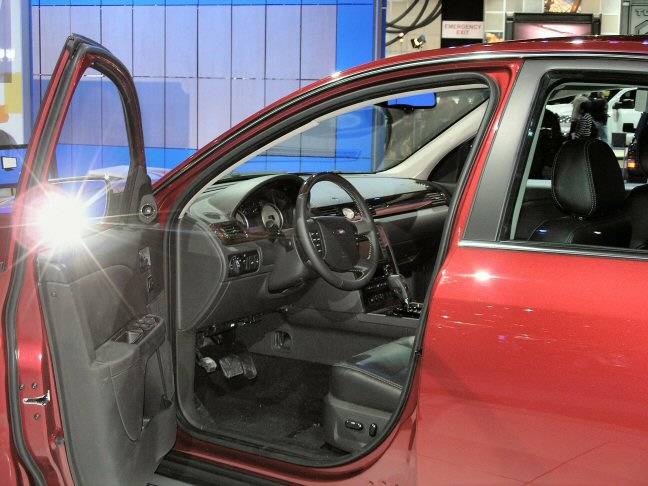 web sized AUTO SHOW 07 171.jpg