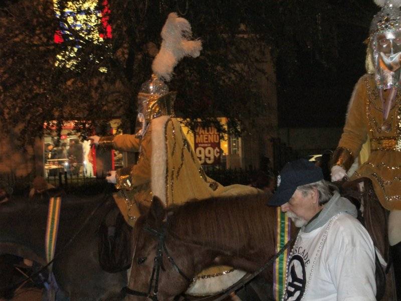 web sized mardigras 009.jpg