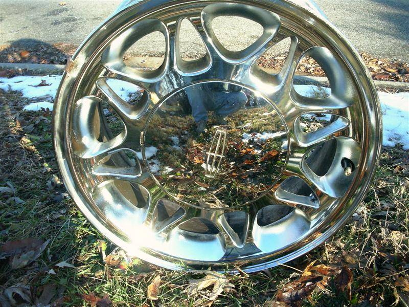 wheels-3 (Medium).jpg