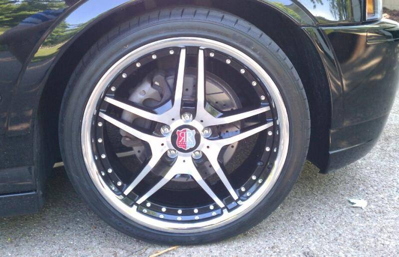 WHEELS CLOSE_edit0.jpg