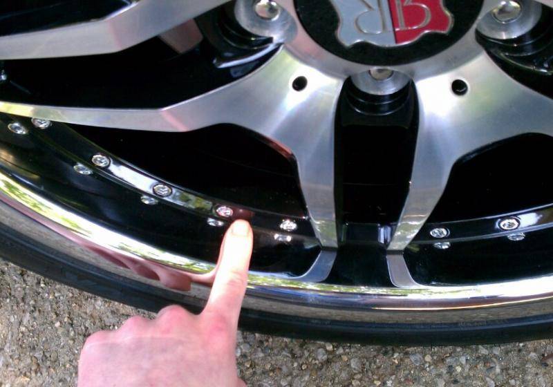 WHEELS LIP_edit0.jpg