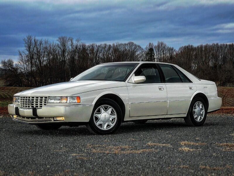 Auction buy 1995 Cadillac Seville STS rare color options 1G6KY5294SU825001