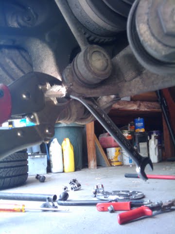 rear sway bar link 5.jpg rear sway bar link 5.jpg