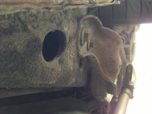 Ldriverrearunder.jpg