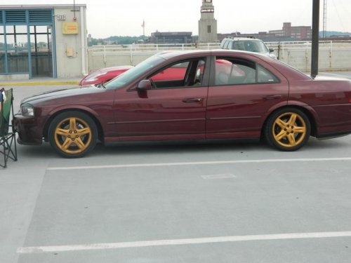 gold wheels.jpg