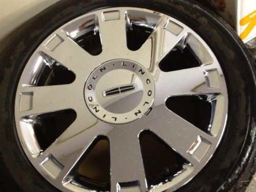 Chrome Wheel 3.jpg Chrome Wheel 3.jpg