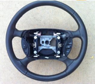 2004 GT steering wheel.jpg
