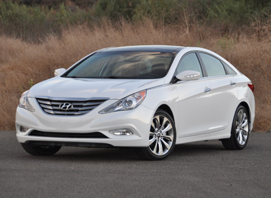 2013_hyundai_sonata_front_quarter.jpg