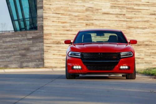 2015-dodge-charger_100464380_l.jpg