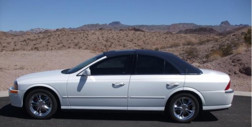 2002 Lincoln LS V8.jpg