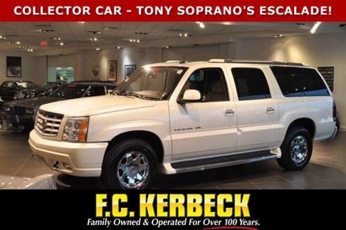 escalade 1.jpg escalade 1.jpg