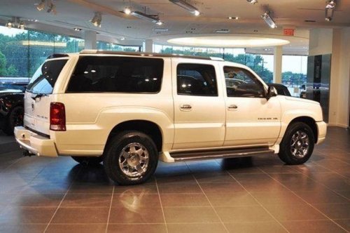escalade 3.jpg escalade 3.jpg