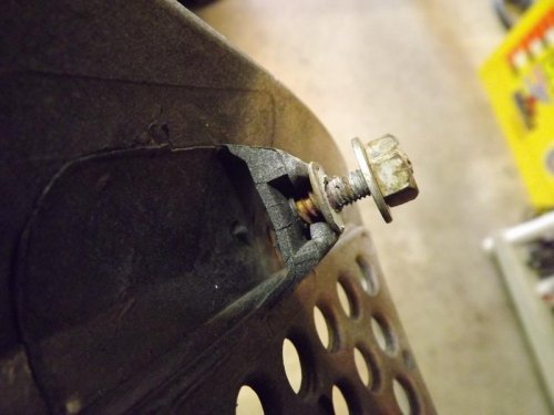 mclaren bolts.jpg