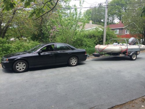 car boat.jpg car boat.jpg