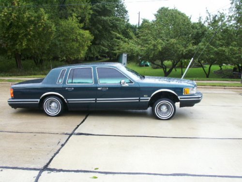 1992 Lincoln Town Car