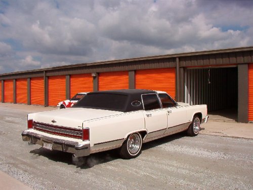 1979 LINCOLN TOWNCAR