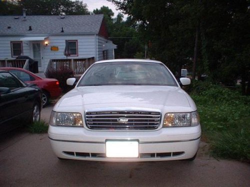 1999 Ford Crown Victoria LX "Vic 20" Daily Driver, Boat Car, Cop Car Look-Alike