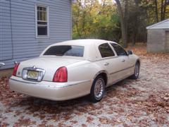 2000 Lincoln Town Car New Pics Cartier