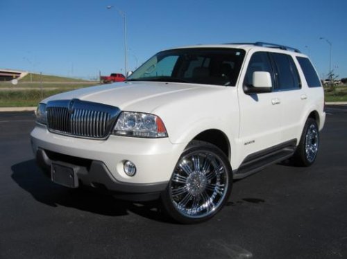 2005 lincoln aviator on 22s