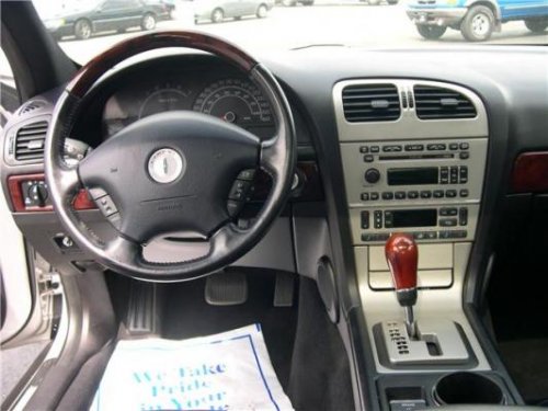 i10831.jpg